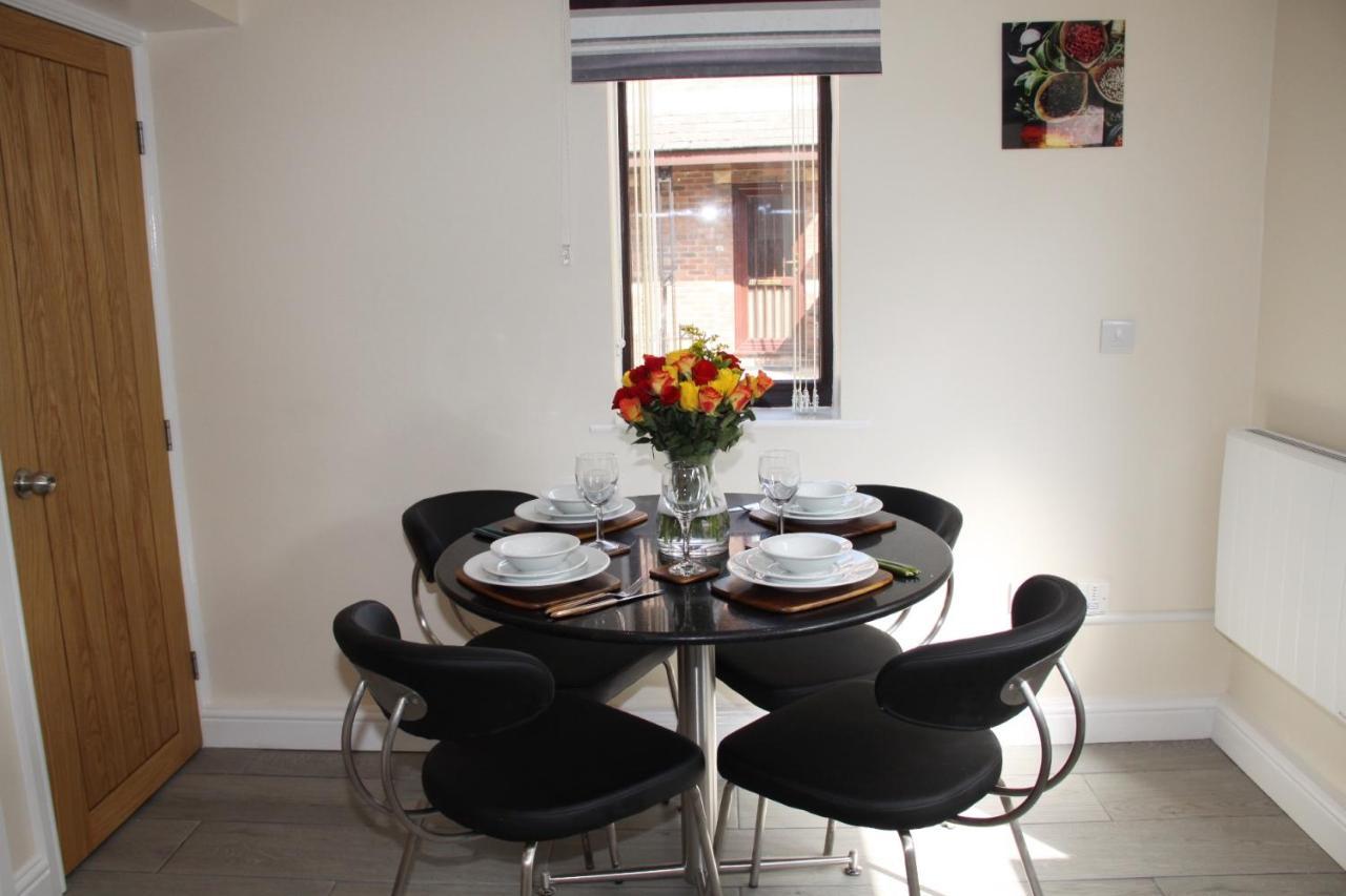 City Centre Town House With Riverside Views And Free Parking 1Bak York Ngoại thất bức ảnh