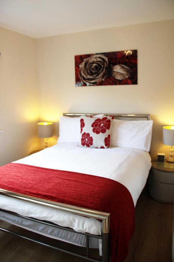 City Centre Town House With Riverside Views And Free Parking 1Bak York Ngoại thất bức ảnh